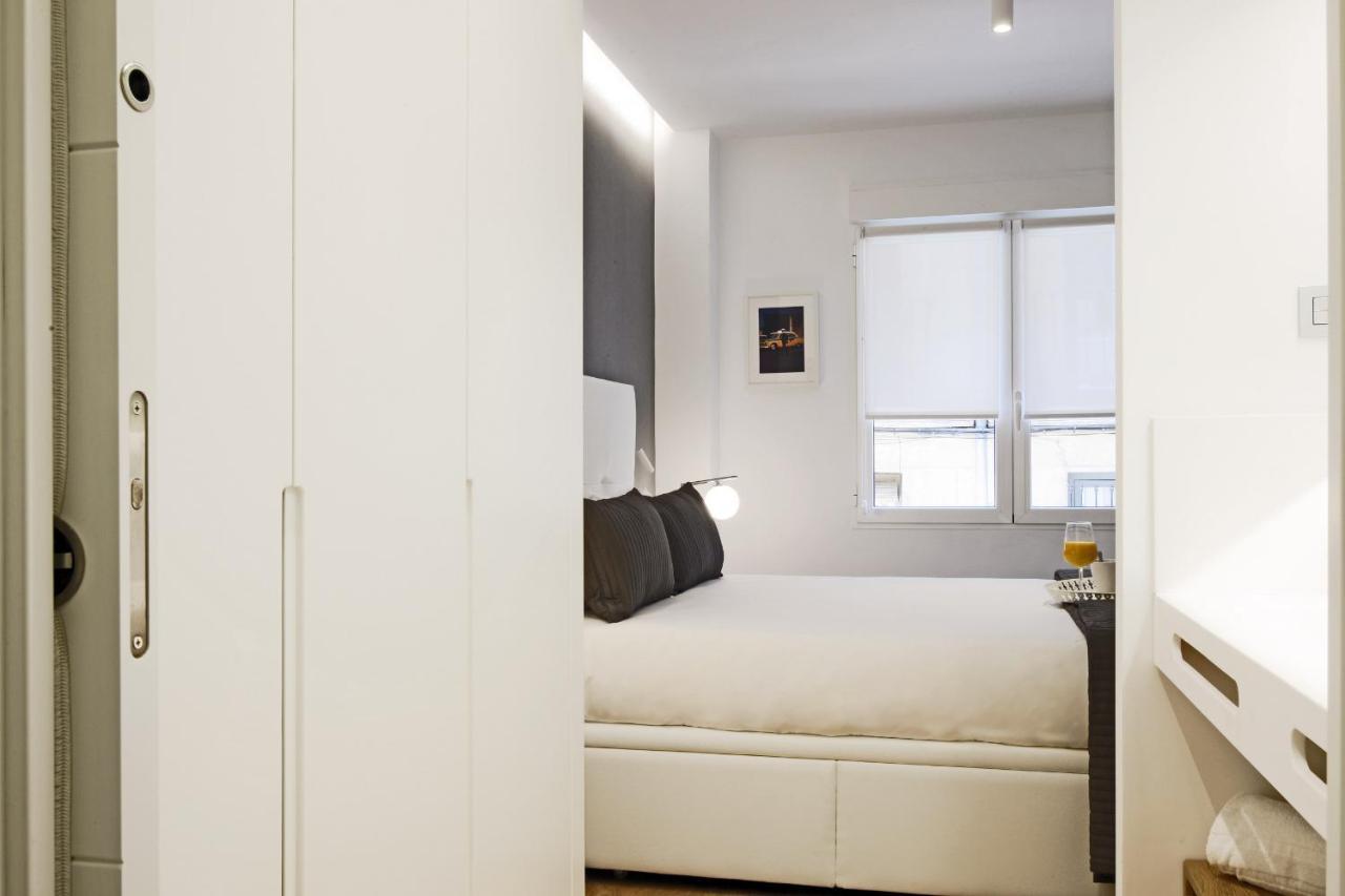 Gran Via Suites Madrid Exteriör bild